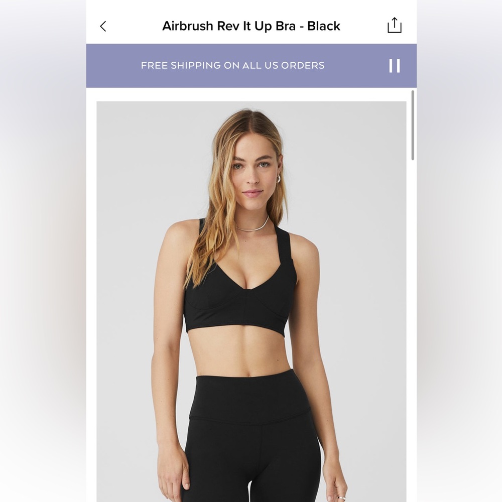 NWT alo yoga black bra